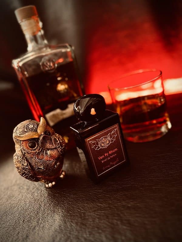 Lorenzo Pazzaglia Van Py Rhum Extrait De Parfum 50ml - Imagen 3